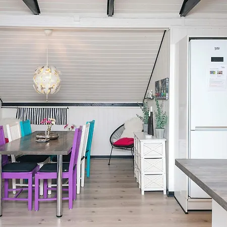 Sunny Retreat In Arrild Oasis-by Traum *